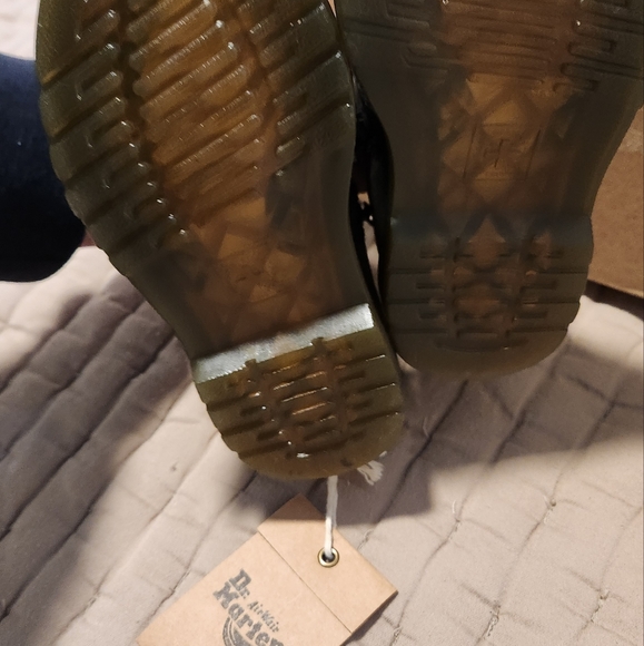 Dr Martens Toddler boots with faux fur (blk: toddler 7) NWT - Picture 5 of 5